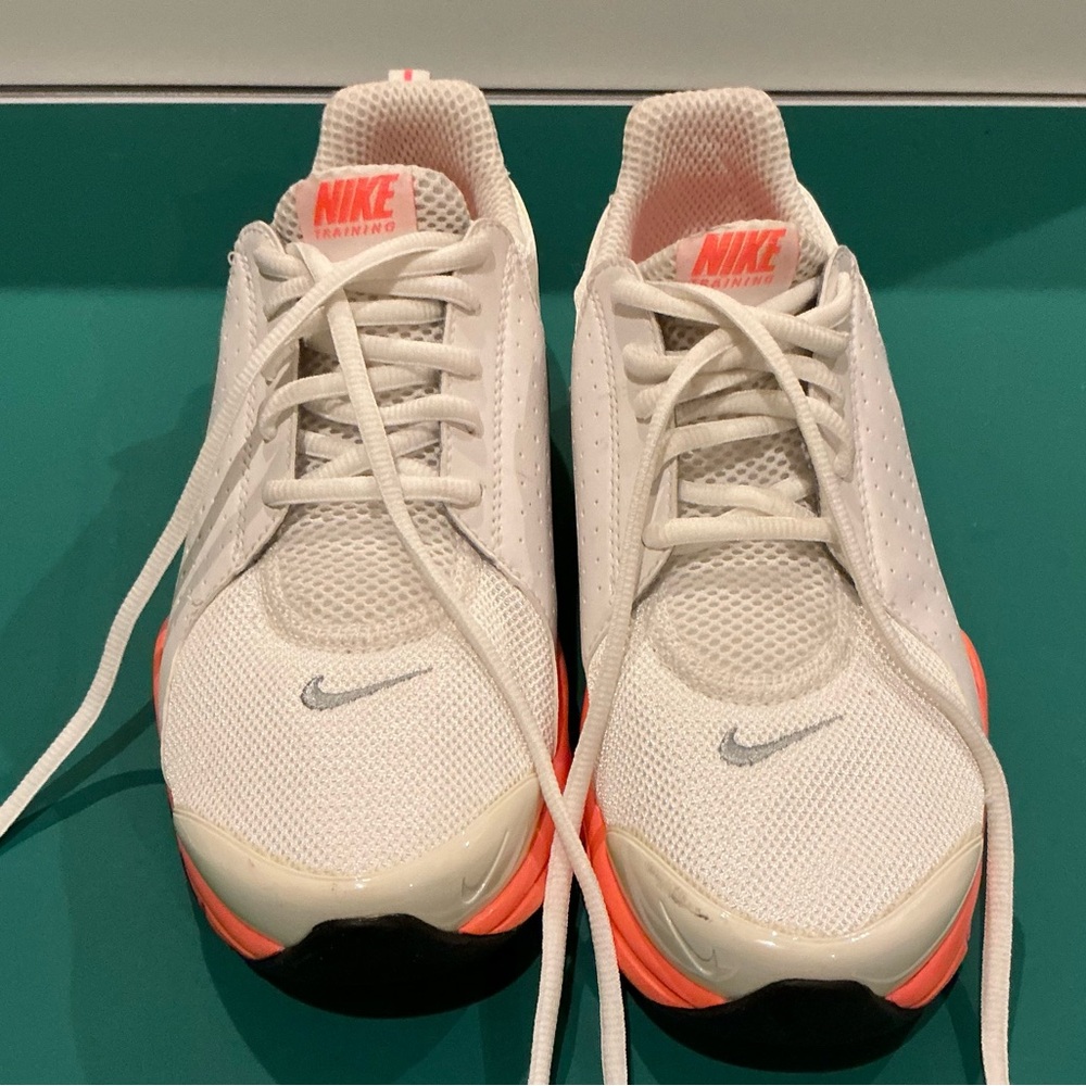 Nike Women’s In-Season White and Mango TR Training Shoes Like New Size 7.5